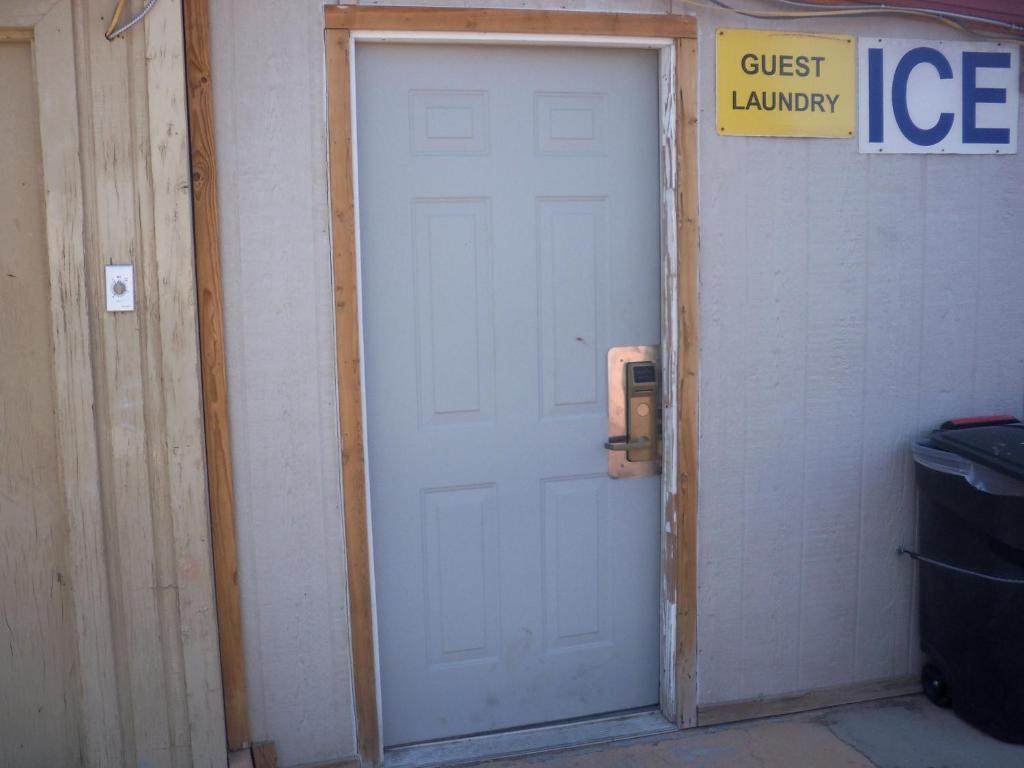 Deluxe Inn Of Roswell Exterior foto